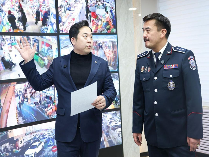 Хувийн аж ахуйн нэгжүүдийн камеруудыг Нийслэлийн цагдаагийн шуурхай удирдлагын төвд холбож байна